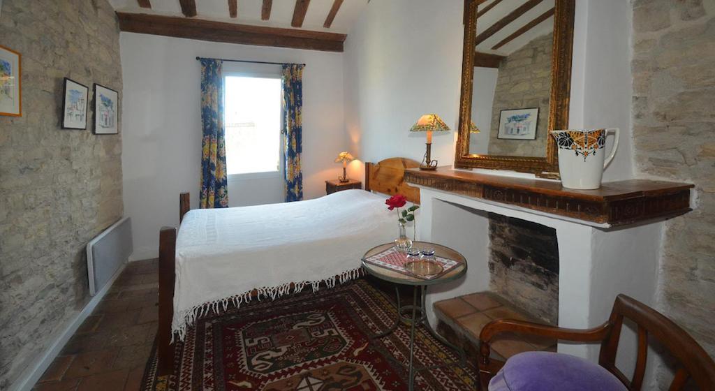 칼비송 Bed And Art B&B 객실 사진