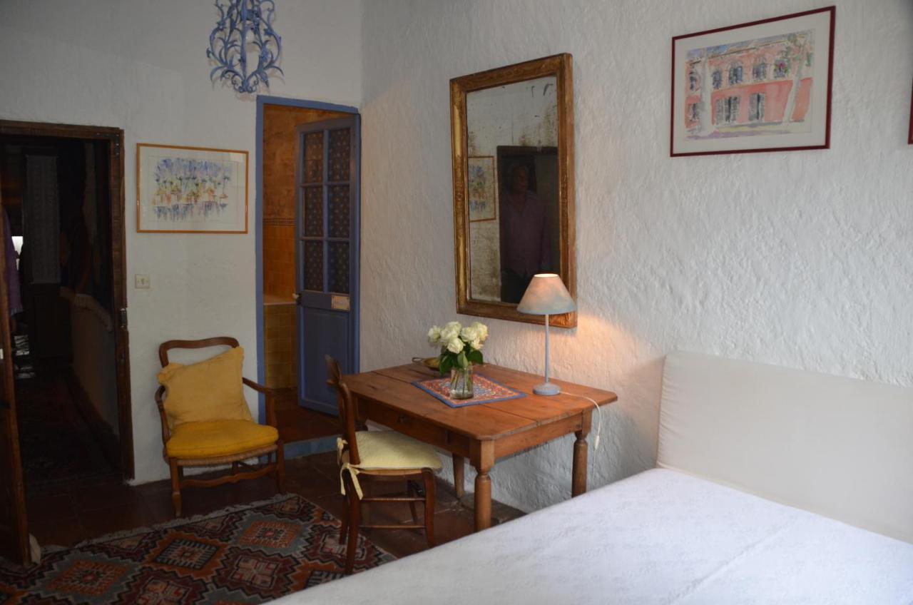 칼비송 Bed And Art B&B 외부 사진